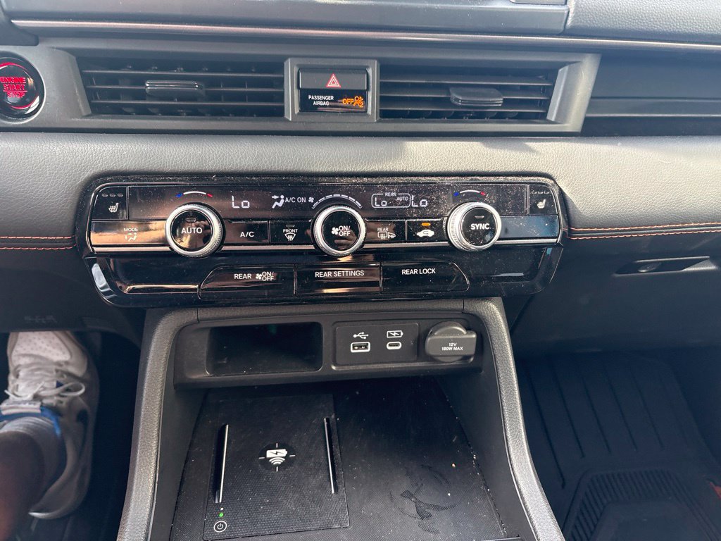 Certified 2025 Honda Pilot TrailSport image 23