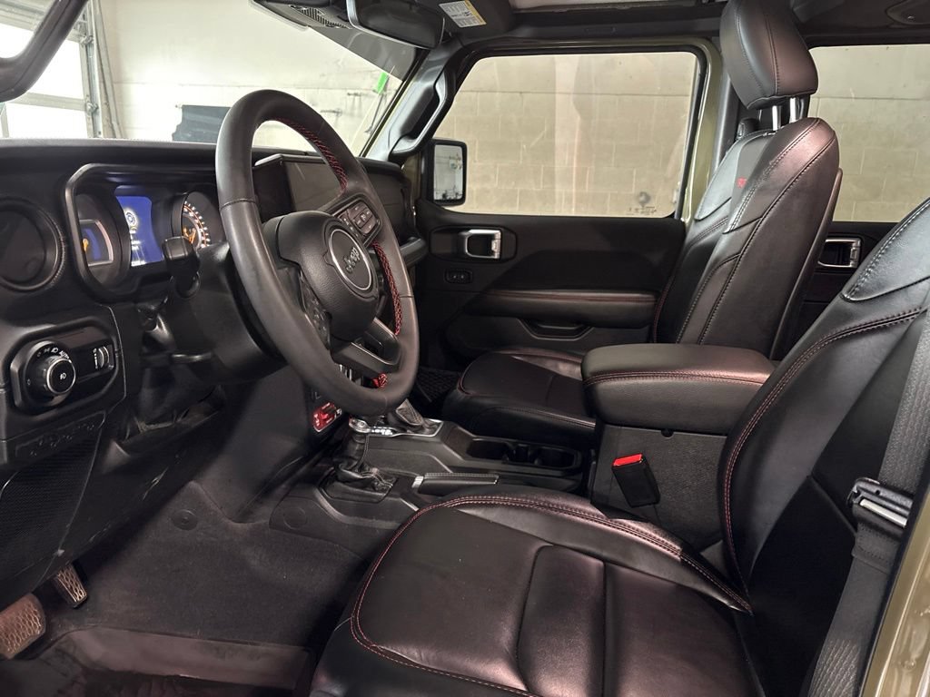 Used 2025 Jeep Wrangler Unlimited Rubicon AWD/4WD image 10