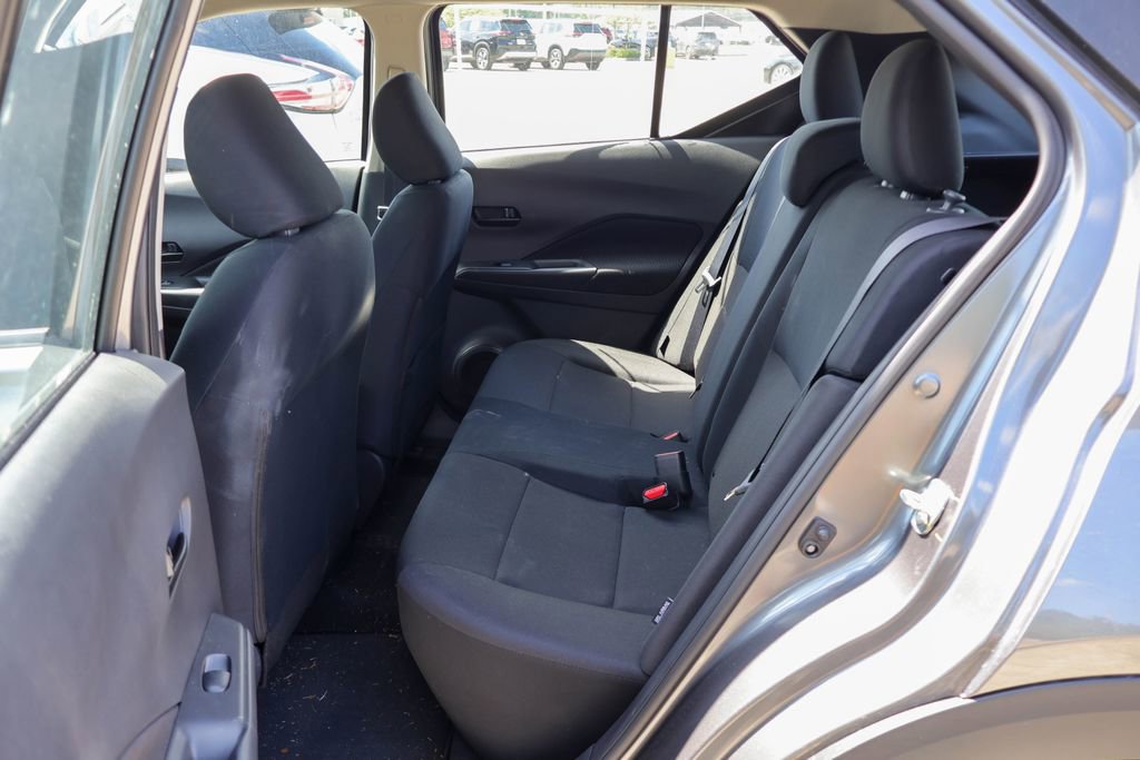 Certified 2025 Nissan Kicks Play S FWD image 9