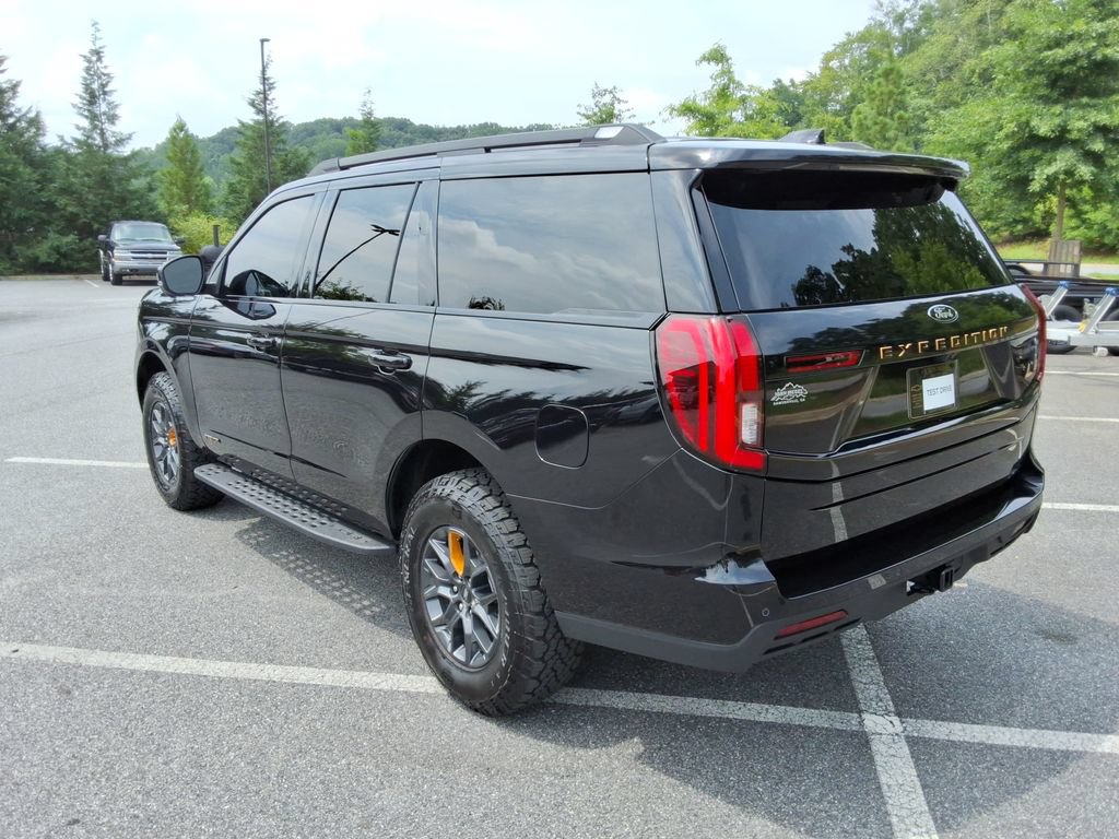 Used 2026 Ford Expedition Tremor AWD/4WD image 7