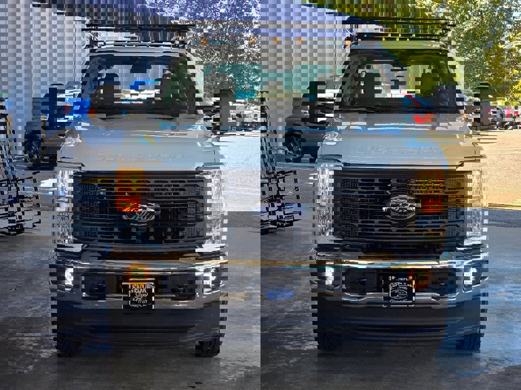 New 2026 Ford F350 XL w/ XL Chrome Package image 22