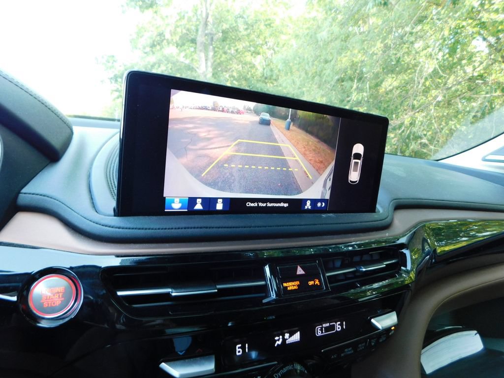 Certified 2025 Acura MDX w/ Technology Package FWD image 6