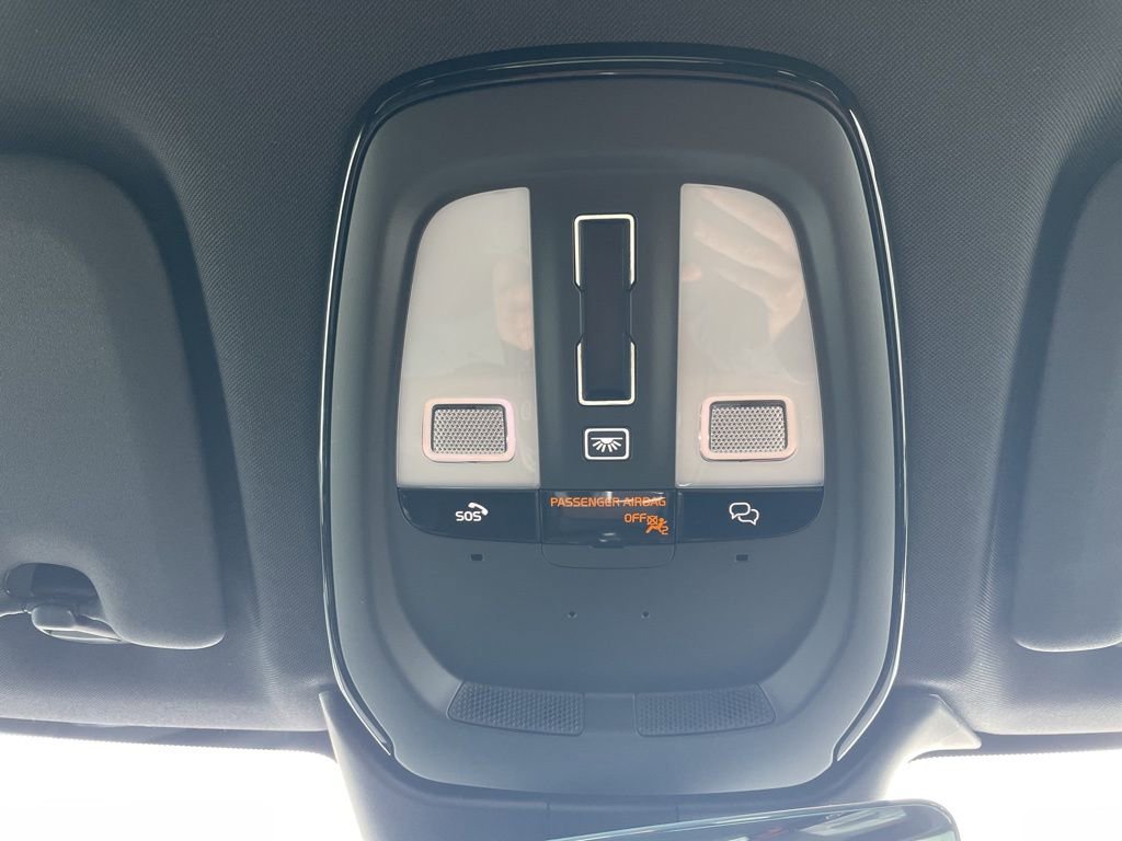 Certified 2023 Volvo XC60 B5 Plus w/ Climate Package image 36