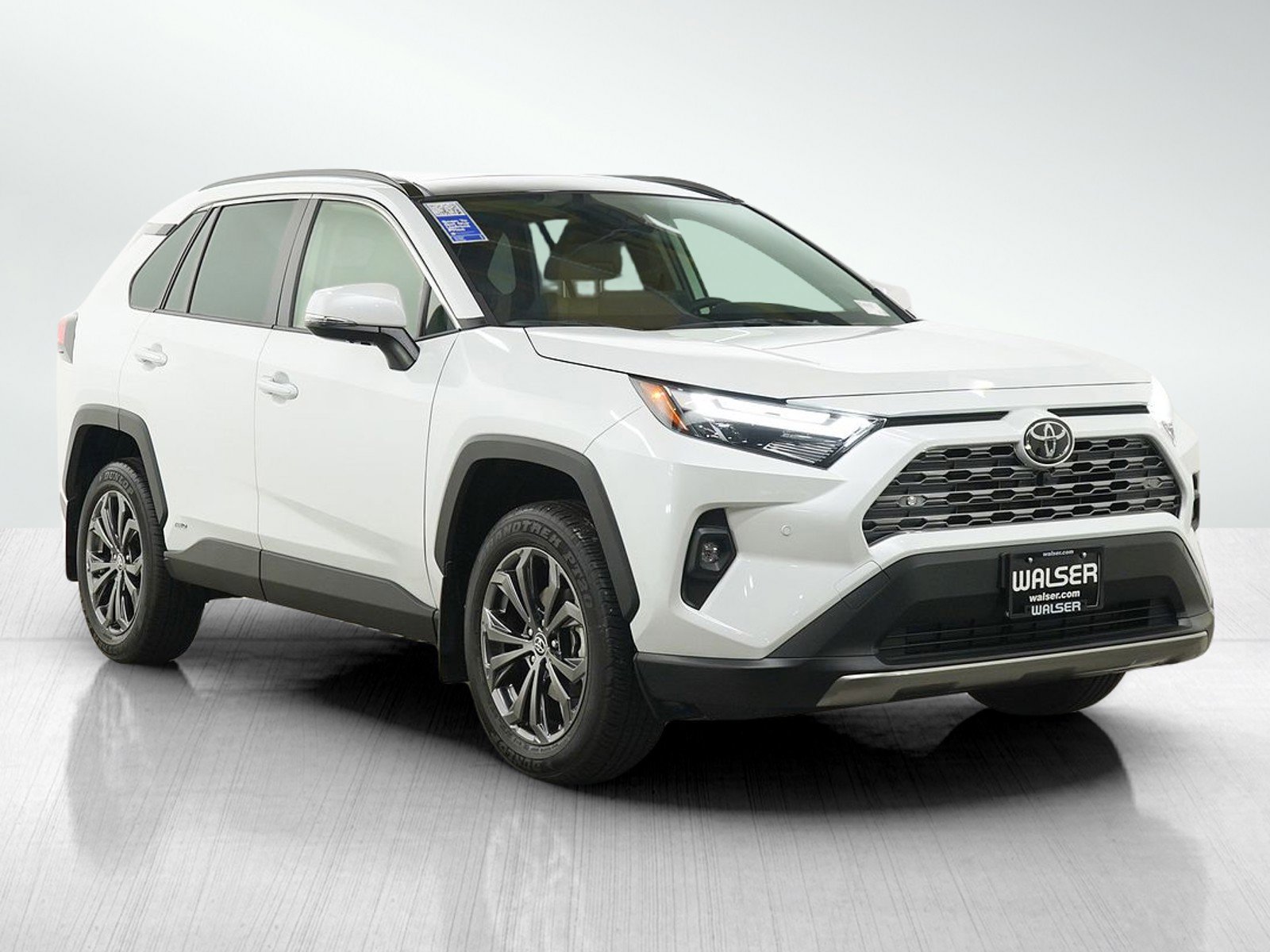 Used 2025 Toyota RAV4 Limited w/ Advanced Technology Package AWD/4WD image 7