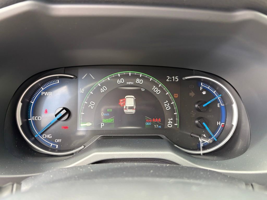 Used 2025 Toyota RAV4 LE image 17