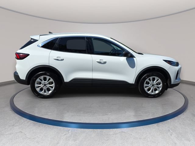 Used 2024 Ford Escape Active AWD/4WD image 4