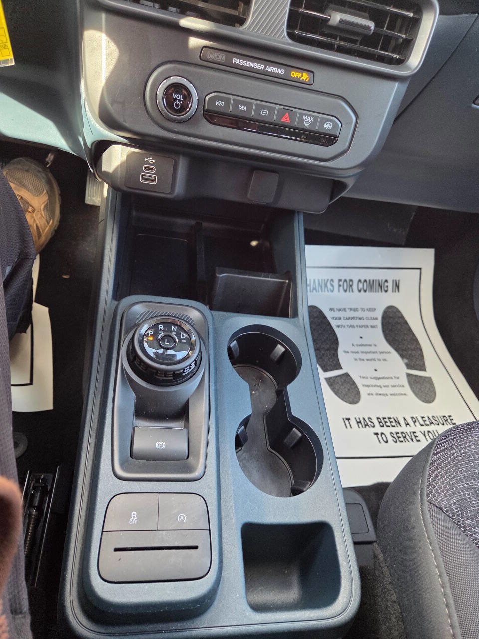 Used 2025 Ford Maverick XL w/ Equipment Group 102A image 10