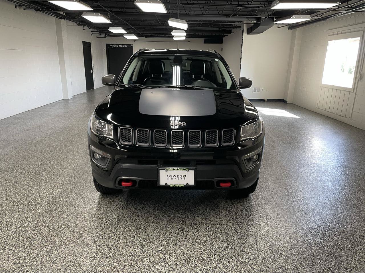 Used 2019 Jeep Compass Trailhawk w/ Leather Interior Group AWD/4WD image 11