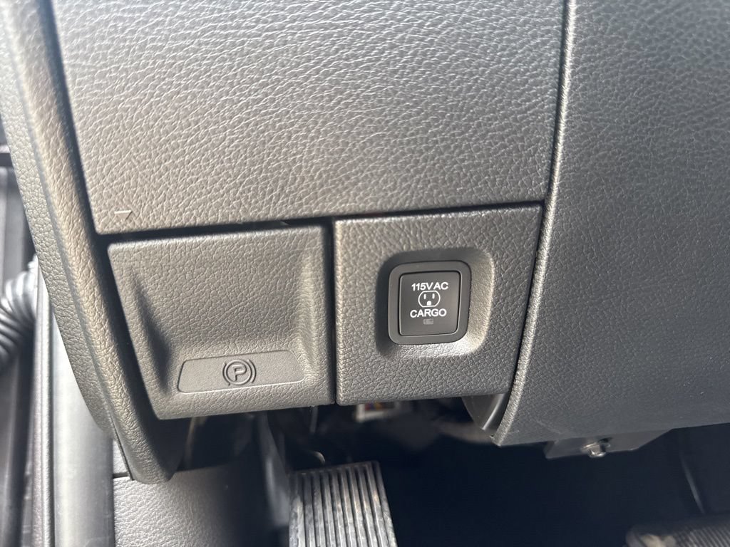 New 2026 RAM 2500 Tradesman AWD/4WD image 29