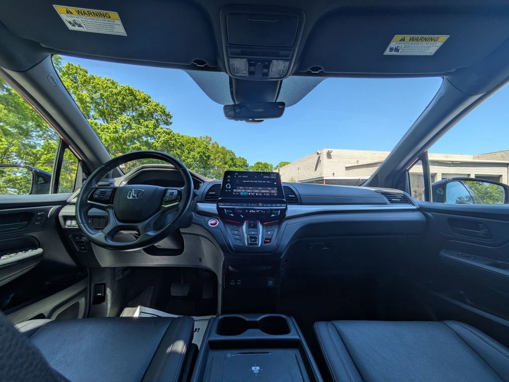 Used 2025 Honda Odyssey Sport-L image 24