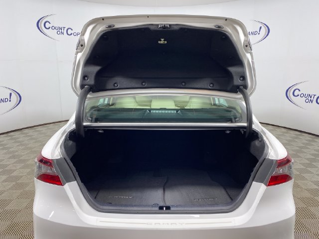 Used 2021 Toyota Camry LE w/ Cold Weather Package FWD image 26