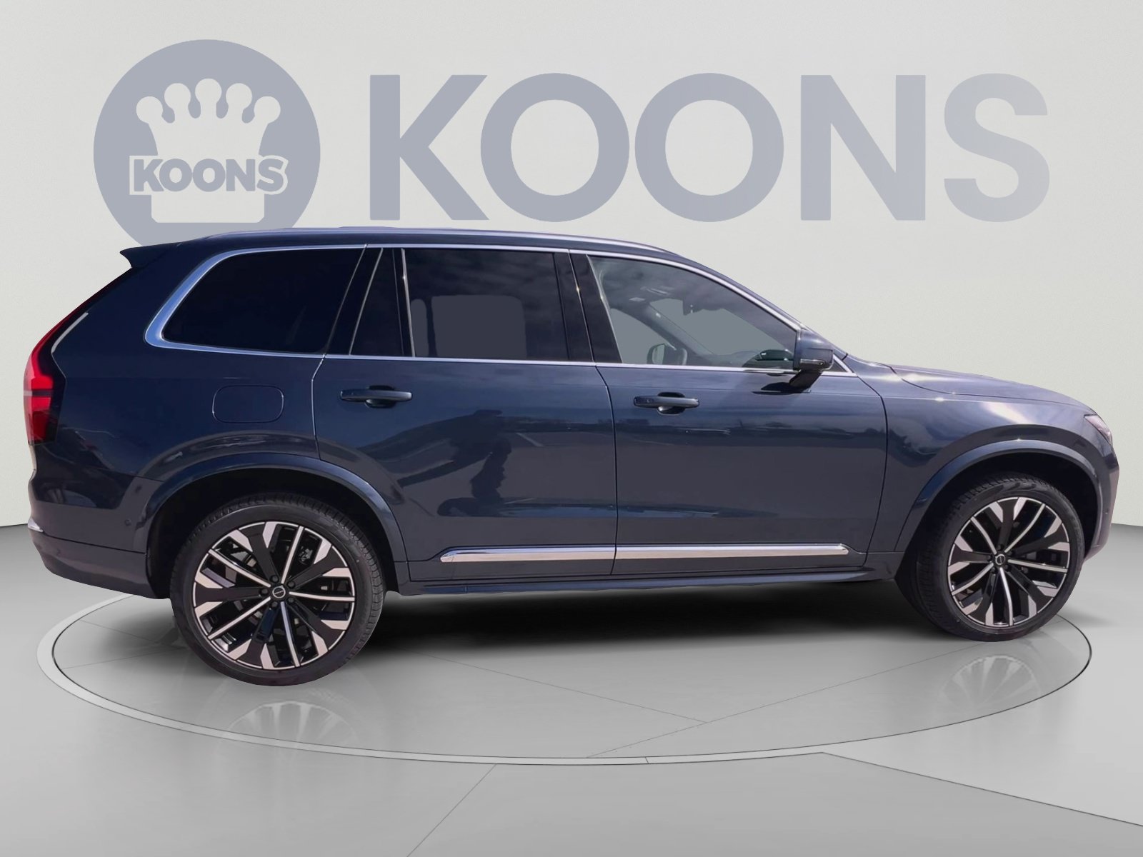 New 2026 Volvo XC90 B6 Plus w/ Protection Package Premier AWD/4WD image 12