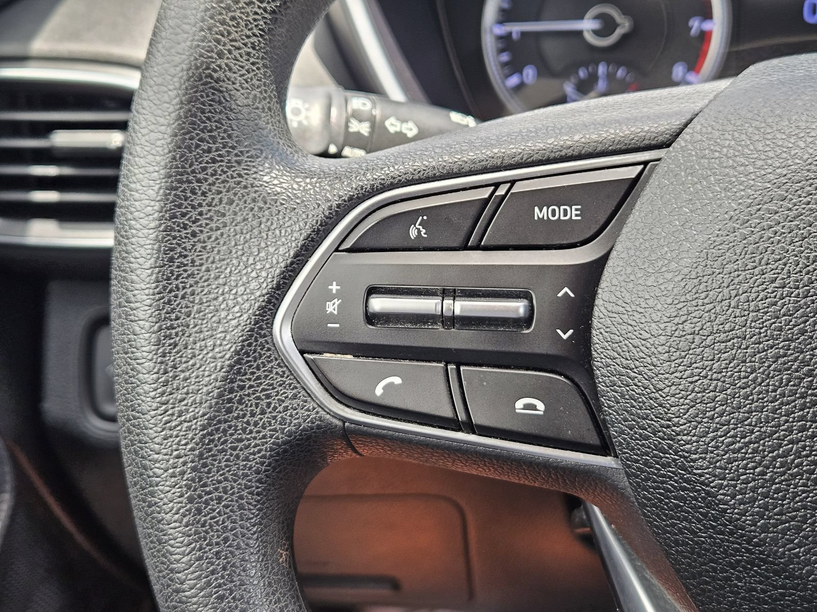Used 2019 Hyundai Santa Fe SE FWD image 24