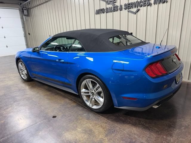 Used 2020 Ford Mustang Premium w/ Pony Package RWD image 6