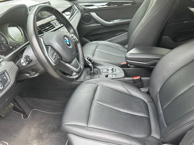 Used 2020 BMW X1 sDrive28i image 9