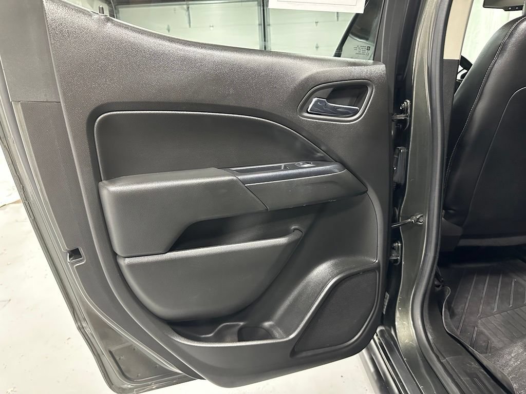 Used 2017 Chevrolet Colorado ZR2 w/ LPO, Premium Interior Package AWD/4WD image 42