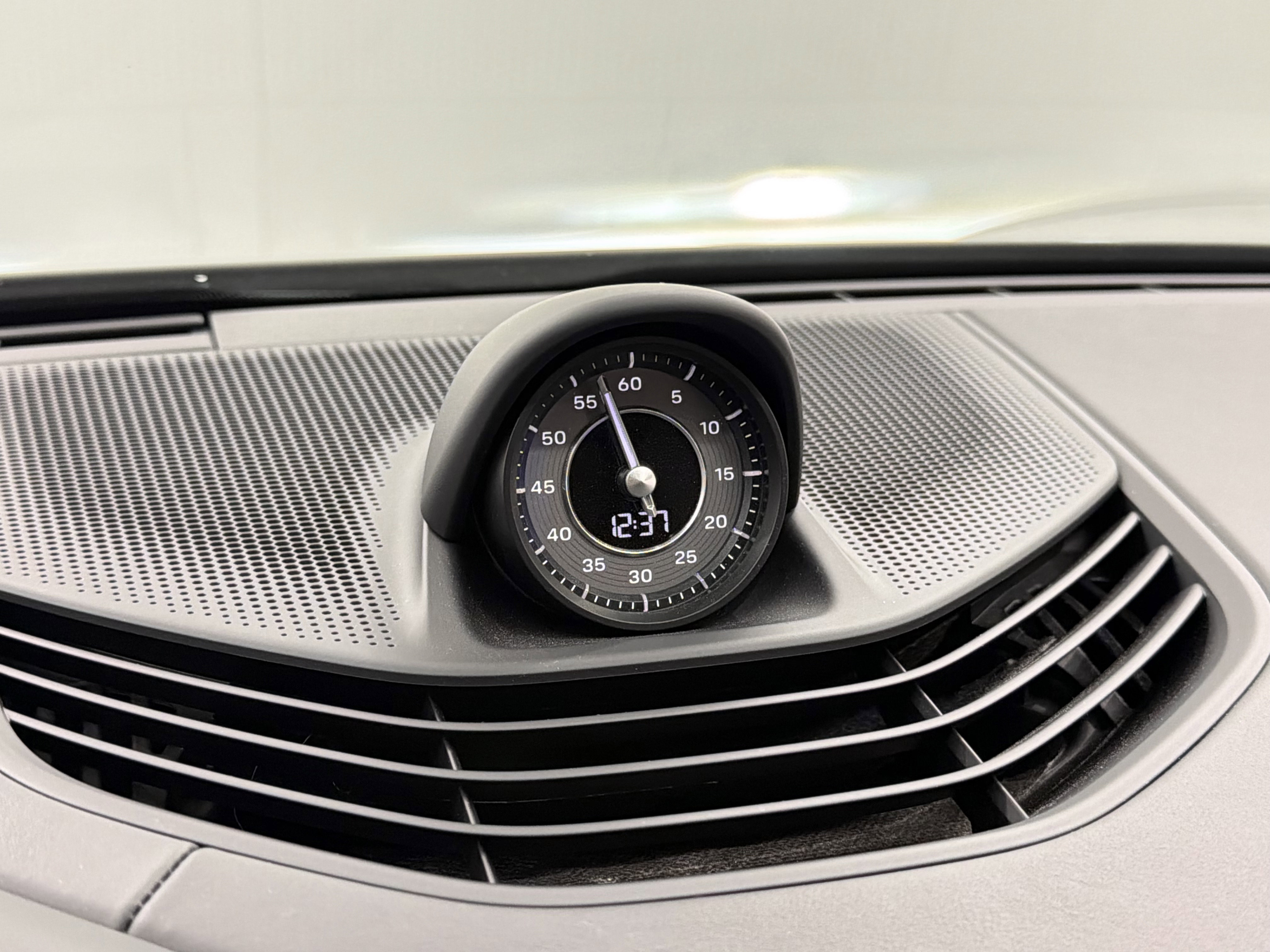 Certified 2023 Porsche Taycan Turbo S image 56