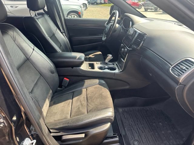 Used 2021 Jeep Grand Cherokee Altitude AWD/4WD image 14