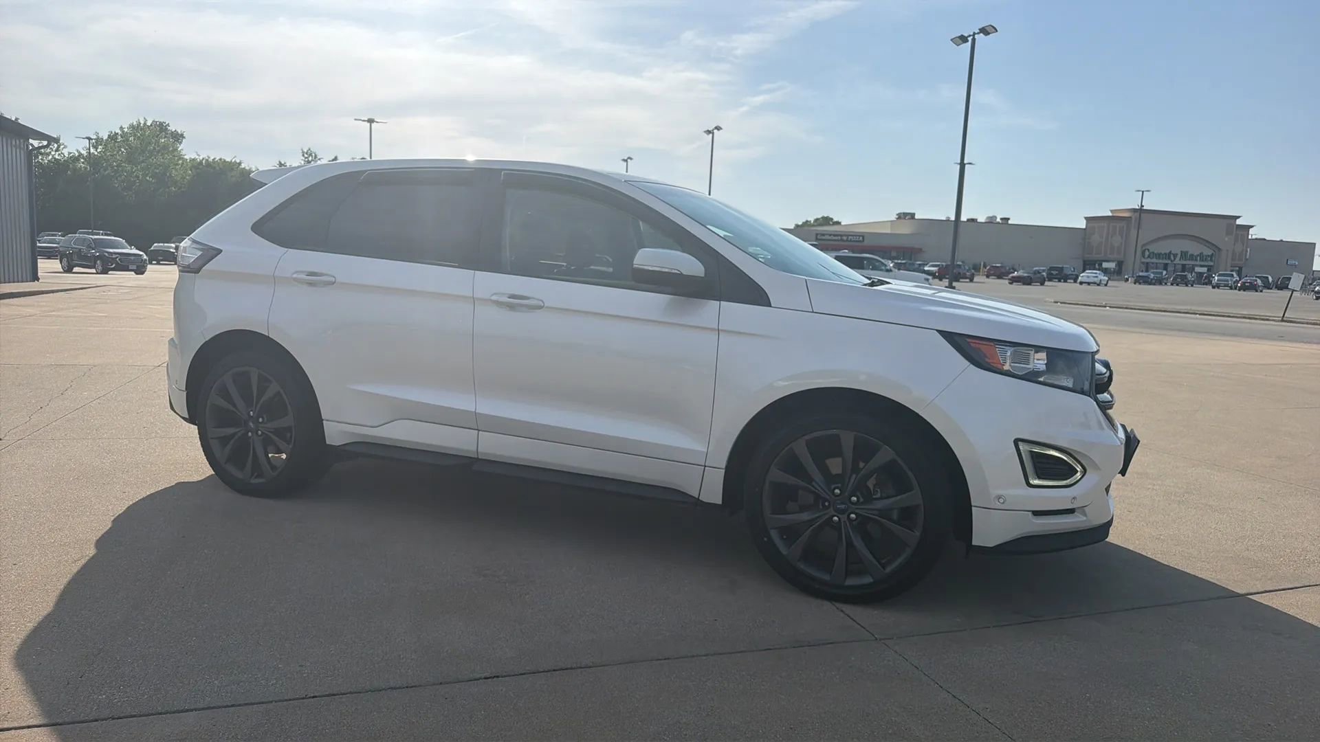 Used 2015 Ford Edge Sport w/ Equipment Group 401A AWD/4WD image 29