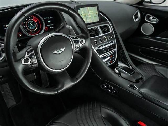 Used 2019 Aston Martin DB11 Base image 3