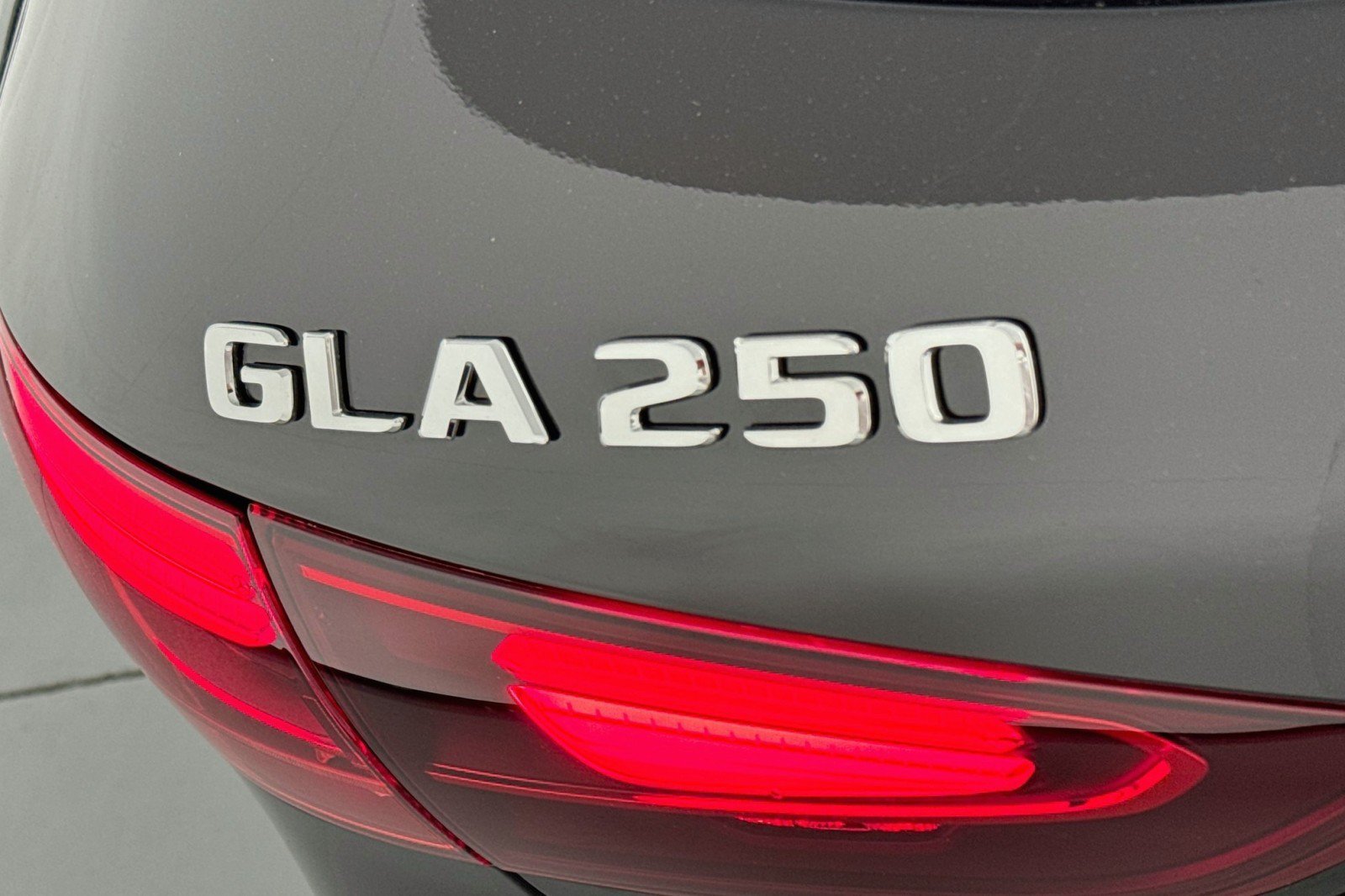 Certified 2026 Mercedes-Benz GLA 250 image 10