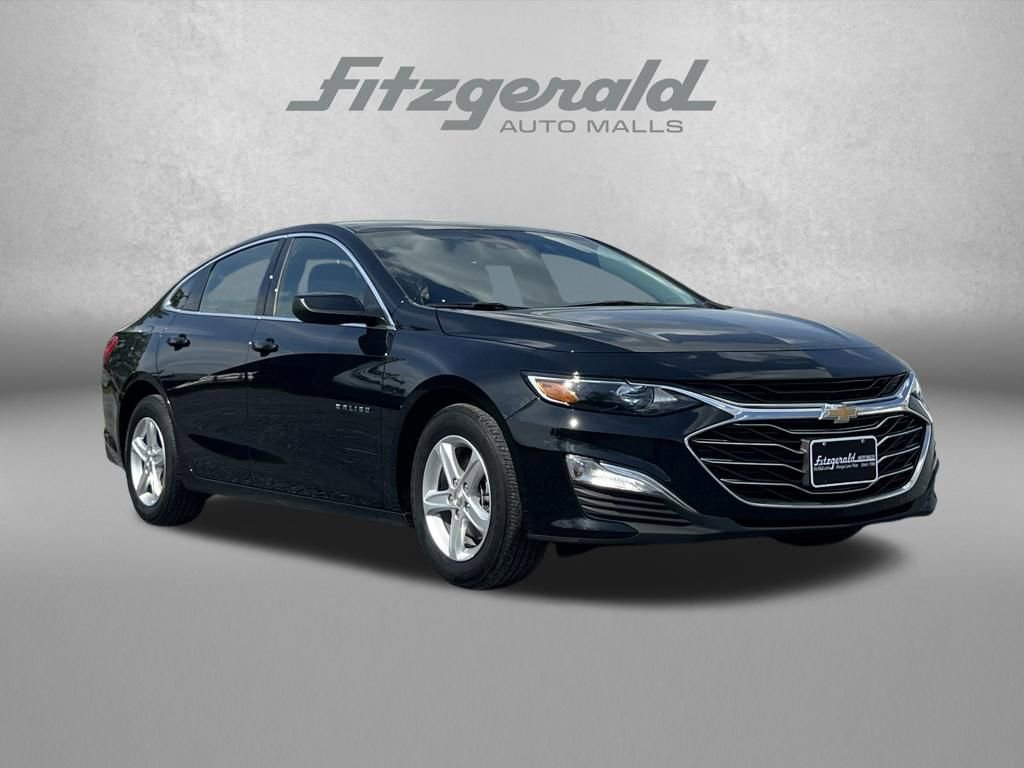 Used 2024 Chevrolet Malibu LS FWD image 1