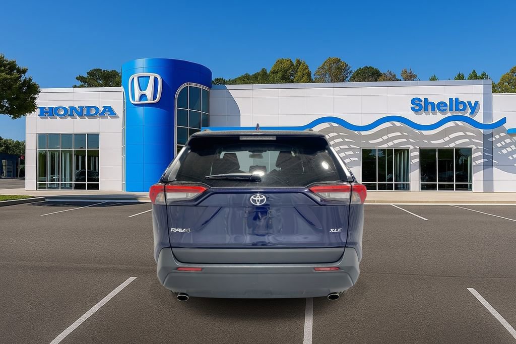 Used 2024 Toyota RAV4 XLE image 7