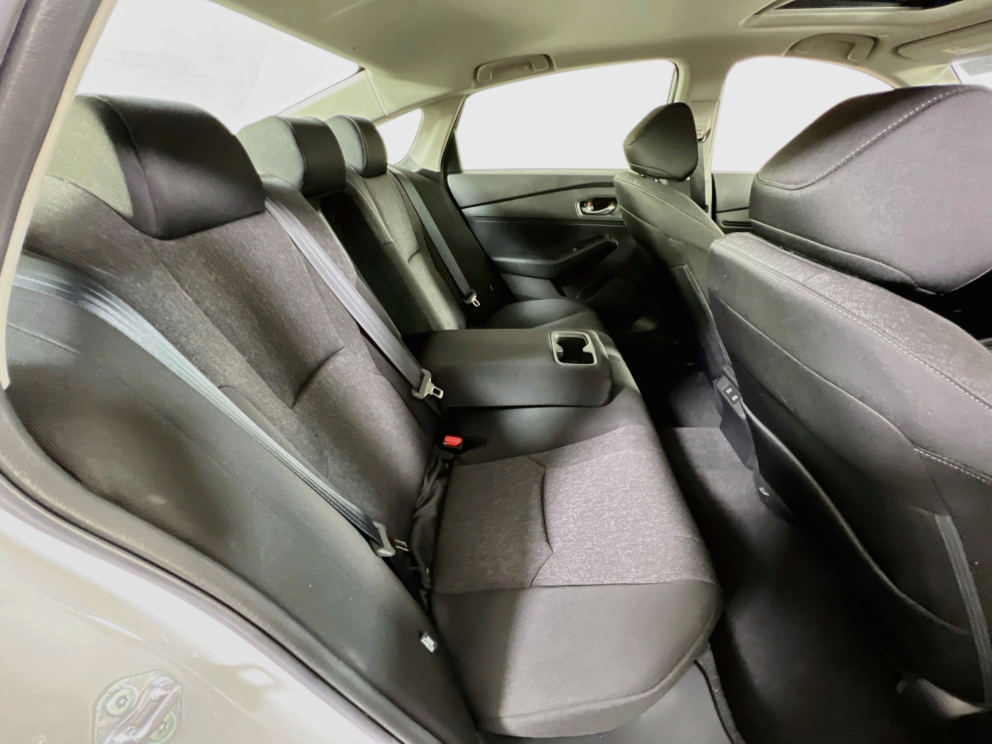 Used 2025 Honda Accord SE image 25