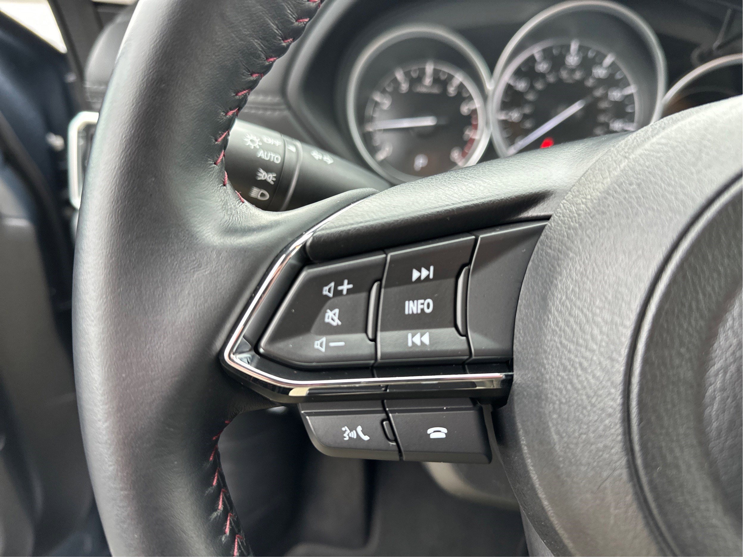 Used 2025 MAZDA CX-5 Carbon Edition image 34