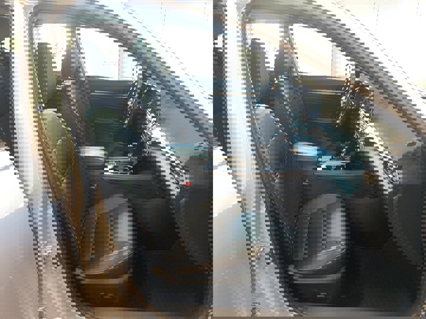 Used 2024 Nissan Altima 2.5 SR w/ SR Premium Package image 22