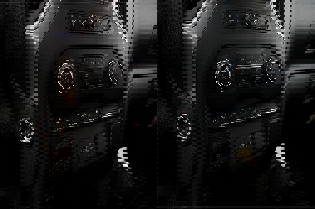 Used 2023 Chevrolet Silverado 1500 W/T w/ WT Value Package image 17