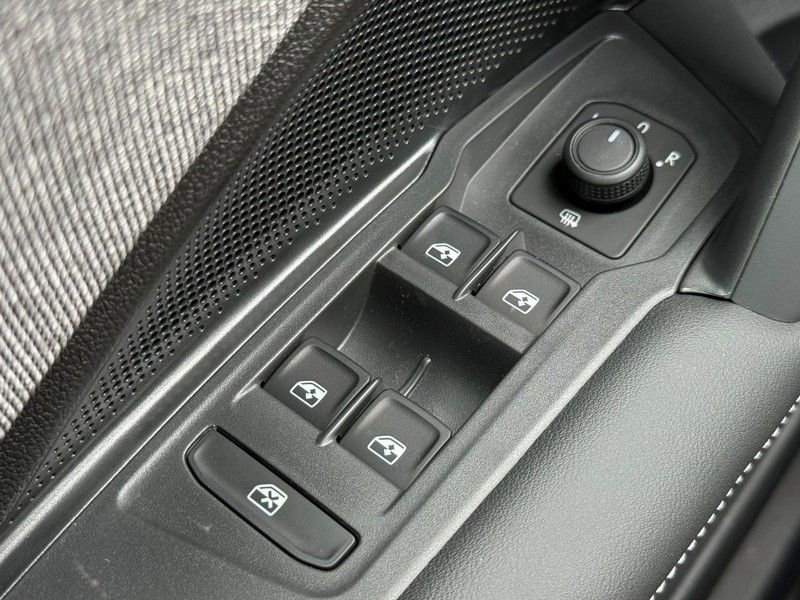 New 2026 Volkswagen Tiguan S AWD/4WD image 15