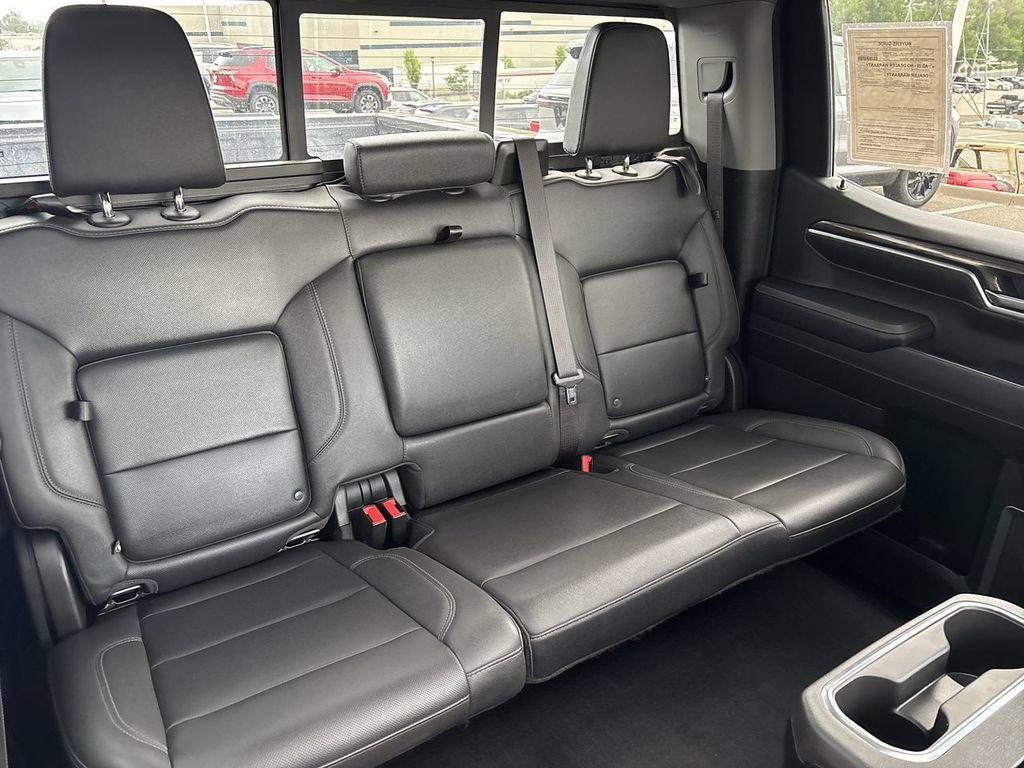 Certified 2023 Chevrolet Silverado 1500 LTZ w/ LTZ Premium Package AWD/4WD image 32