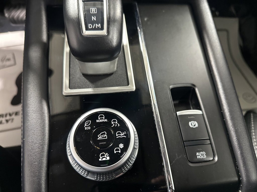 Used 2024 Mitsubishi Outlander AWD image 19