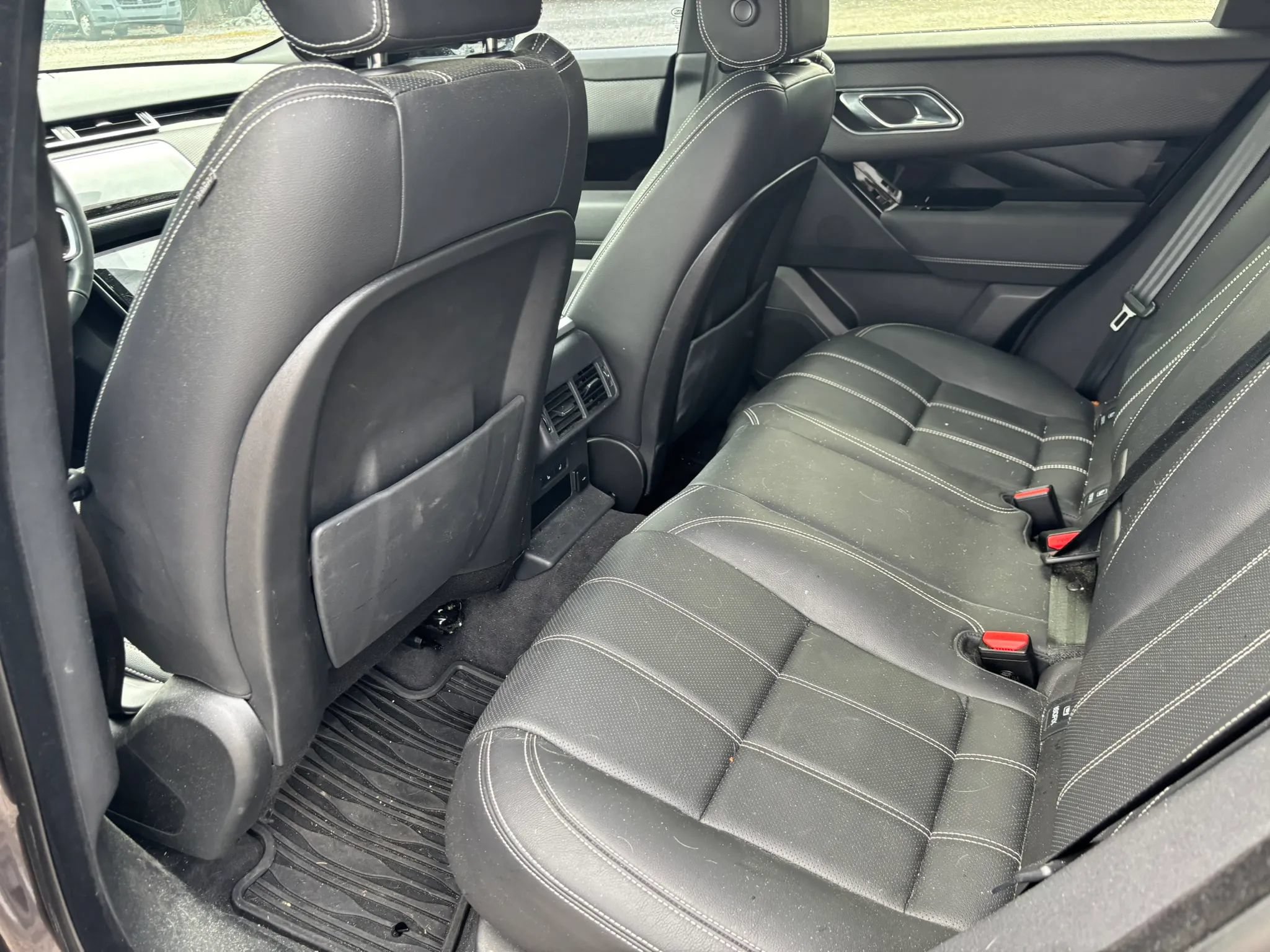 Used 2023 Land Rover Range Rover Velar R-Dynamic S AWD/4WD image 9