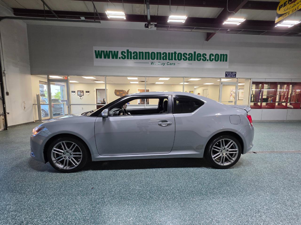 Used 2013 Scion tC image 11