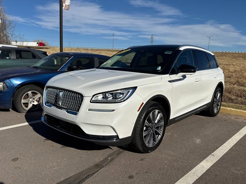 Used 2020 Lincoln Corsair Reserve w/ Equipment Group 201A image 3