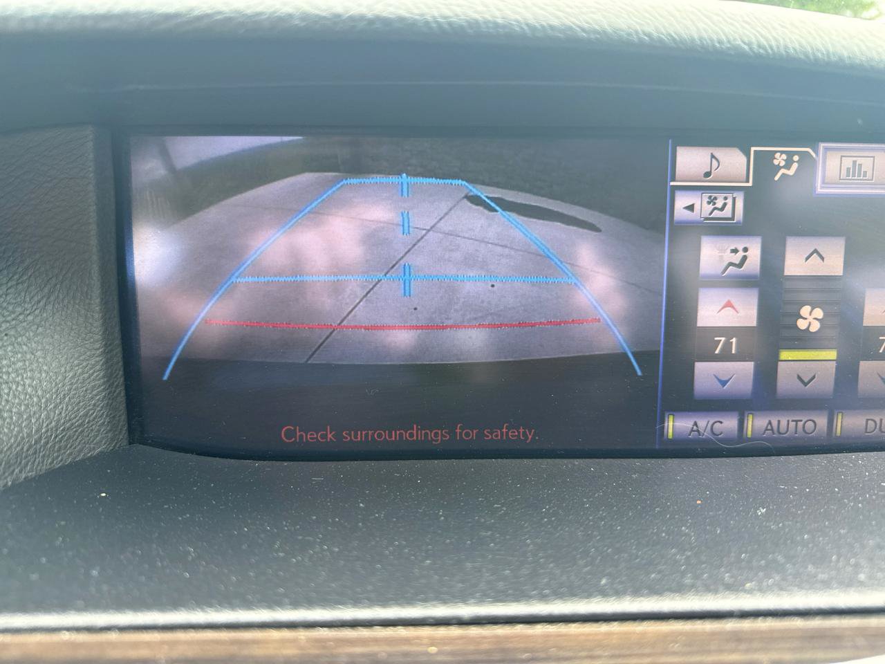 Used 2013 Lexus LS 460 AWD w/ Comfort Pkg image 21