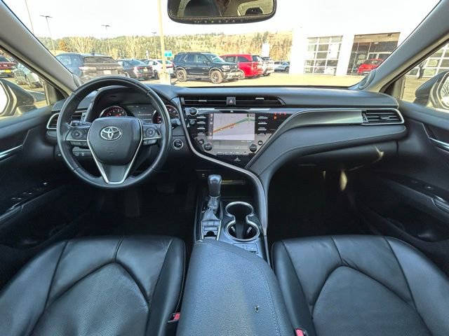 Used 2019 Toyota Camry XSE image 13