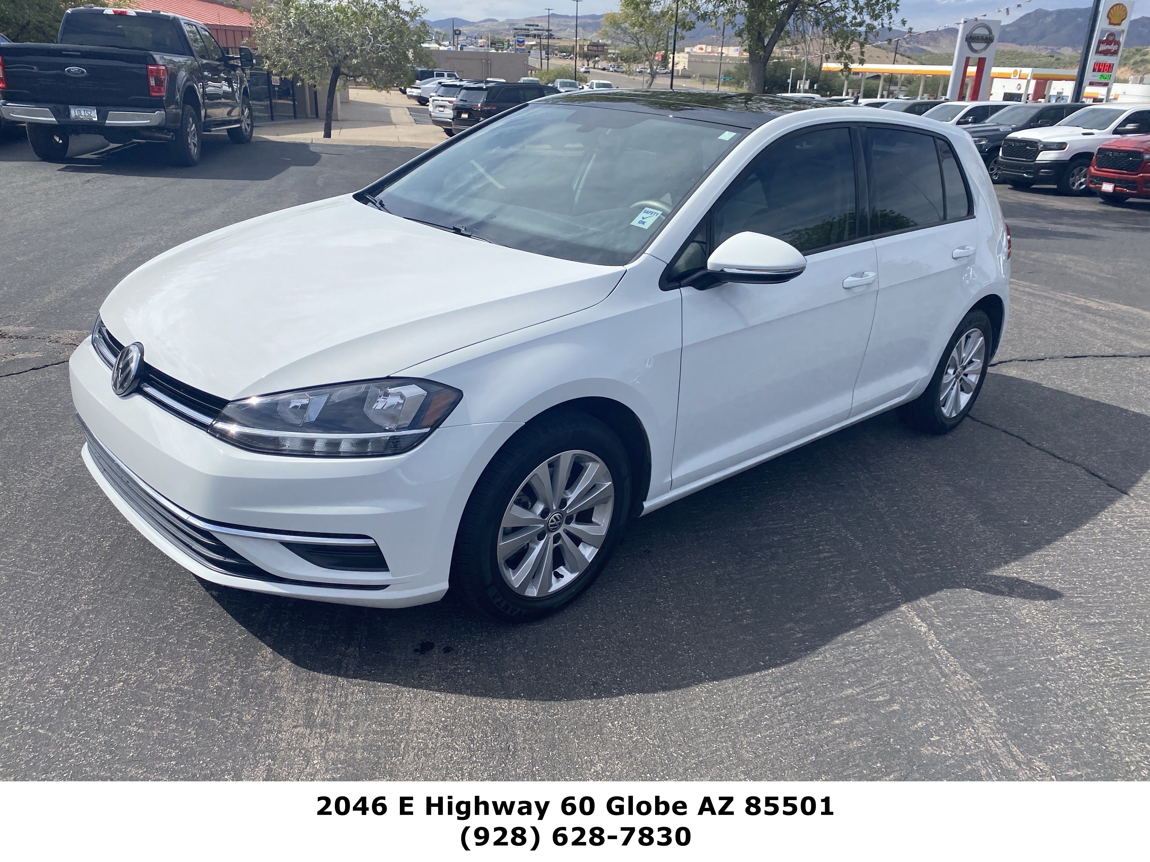 Used 2020 Volkswagen Golf 4-Door FWD image 1