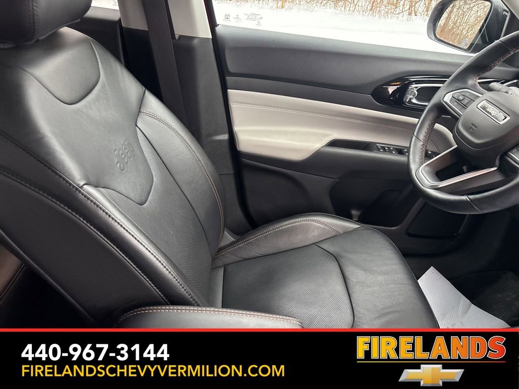 Used 2022 Jeep Compass Limited image 32