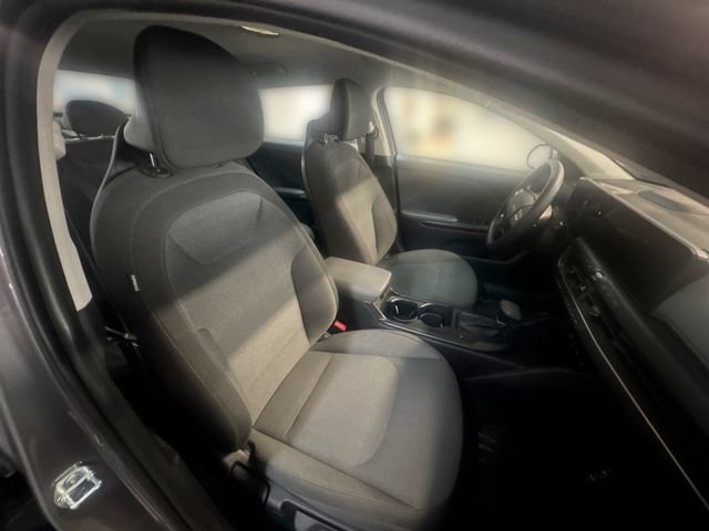 Used 2025 Kia K4 FWD image 25