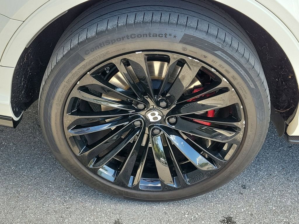 Used 2021 Bentley Bentayga Speed image 14