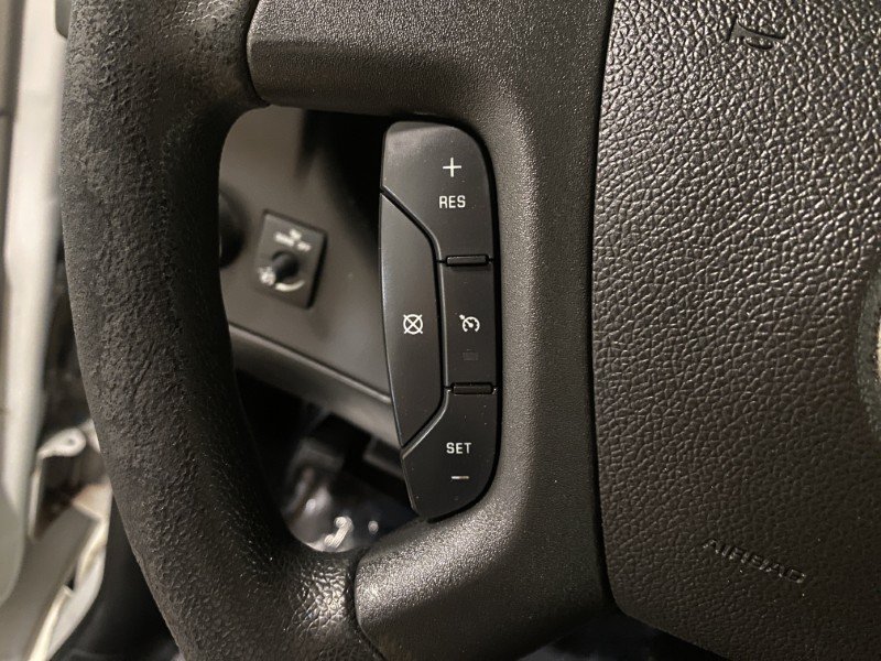 Used 2017 Chevrolet Express 2500 Extended RWD image 26