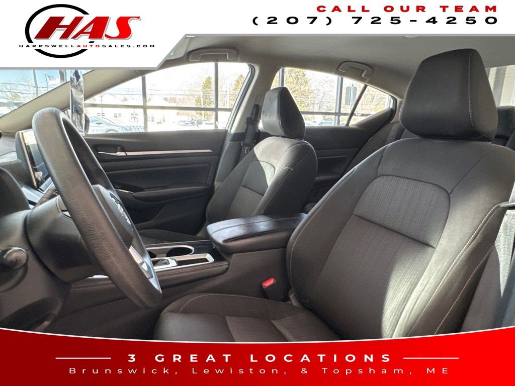 Used 2023 Nissan Altima 2.5 SV image 13