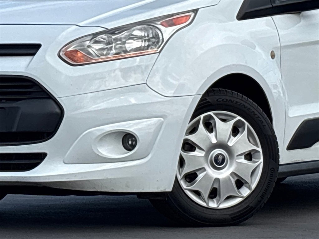 Used 2016 Ford Transit Connect XLT image 2