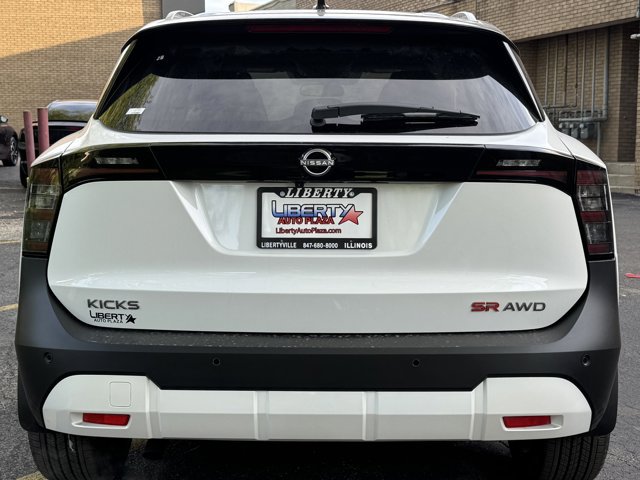 New 2026 Nissan Kicks SR w/ SR Premium Package AWD/4WD image 23