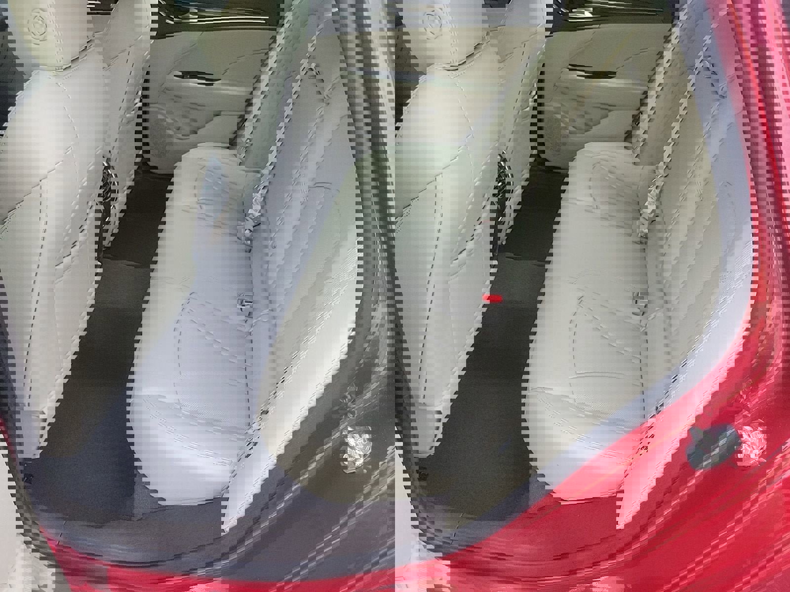 Certified 2018 Buick LaCrosse Essence w/ Sights and Sounds Package image 14