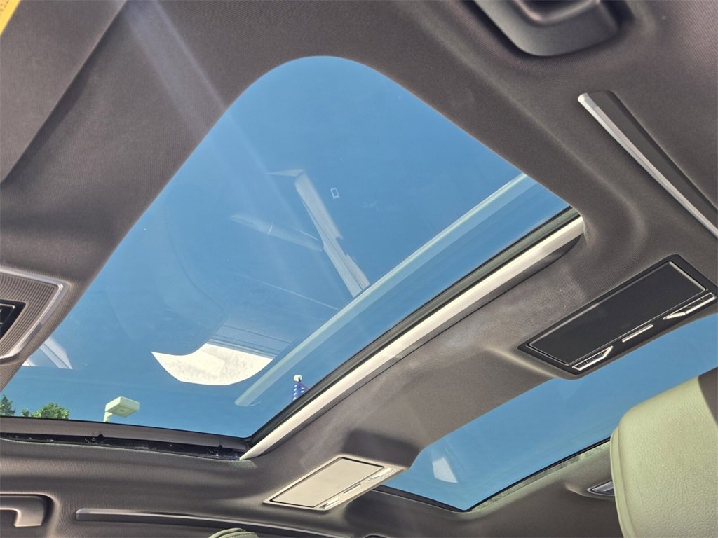 Used 2023 Audi A8 L 3.0T w/ Comfort Plus Package image 21