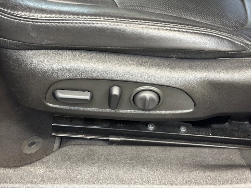 Used 2019 Buick LaCrosse Essence image 13